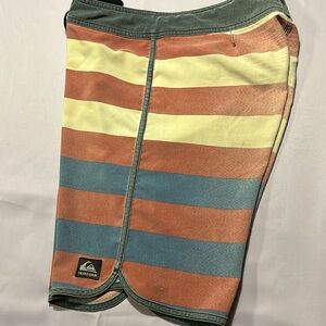 Quicksilver board shorts